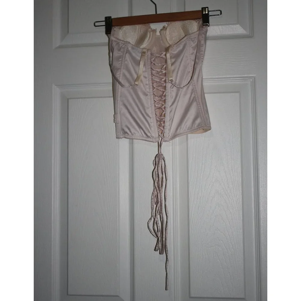 Bustier - Picture 2 of 4